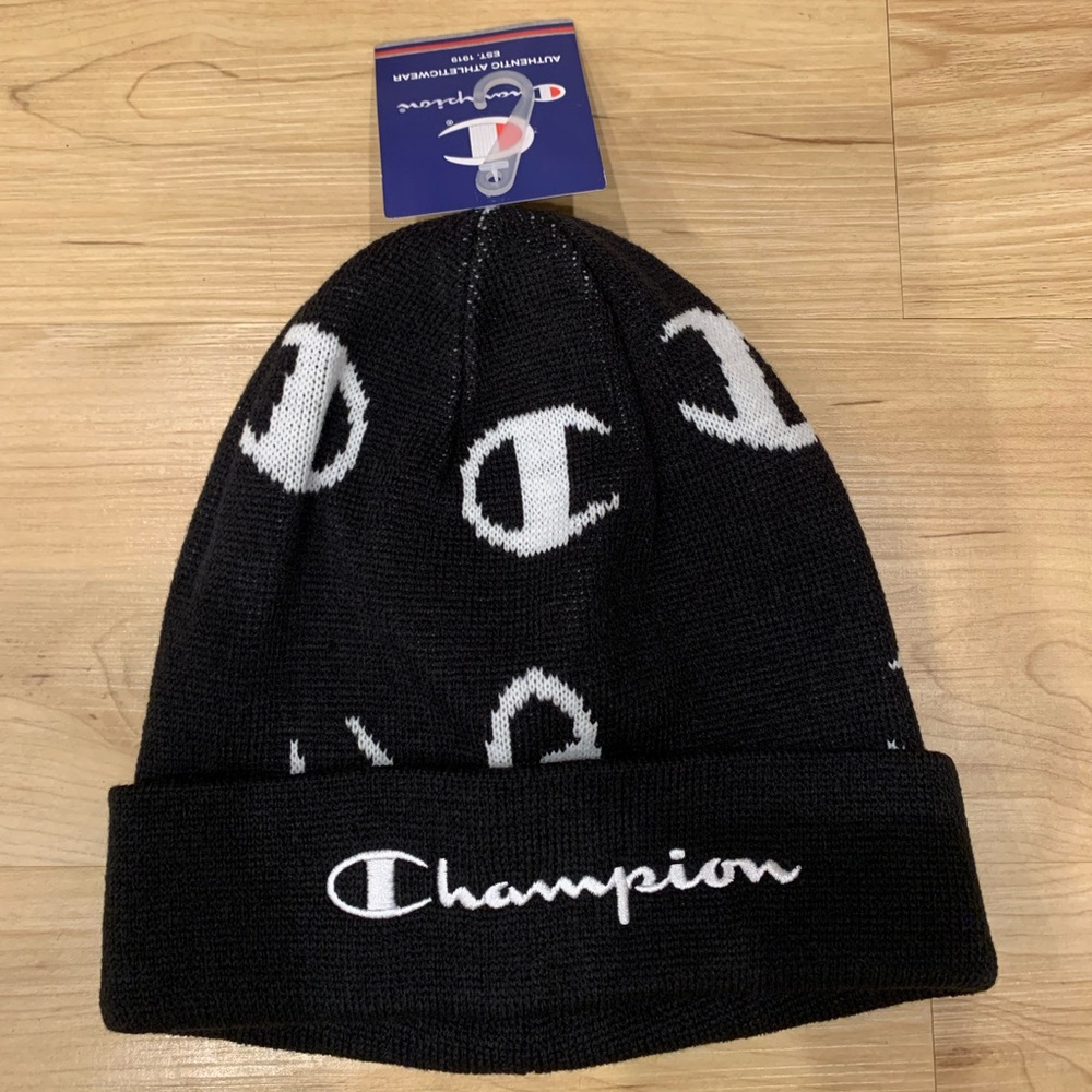 Champion Men’s Ribbed Cuffed Beanie Black One Size